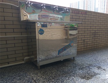 貴州高校40名學(xué)生食物中毒，桶裝水是元兇？校園直飲水設(shè)備還不重要嗎？