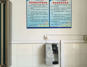 祖國的花朵，讓精格大家庭來為您澆澆水吧