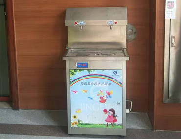 這款校園直飲水機(jī)，是陪伴孩子成長(zhǎng)最好的禮物