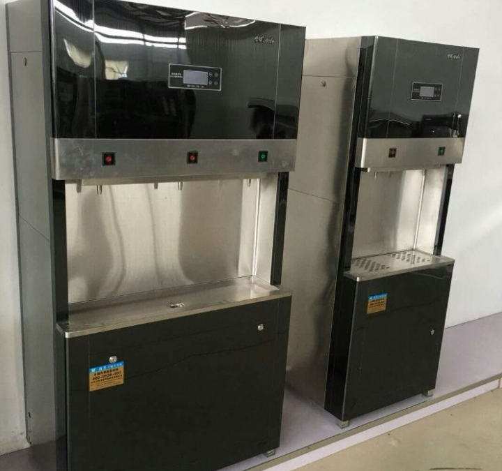 單位直飲水機(jī)如何選擇 購(gòu)買(mǎi)應(yīng)該要注意什么？